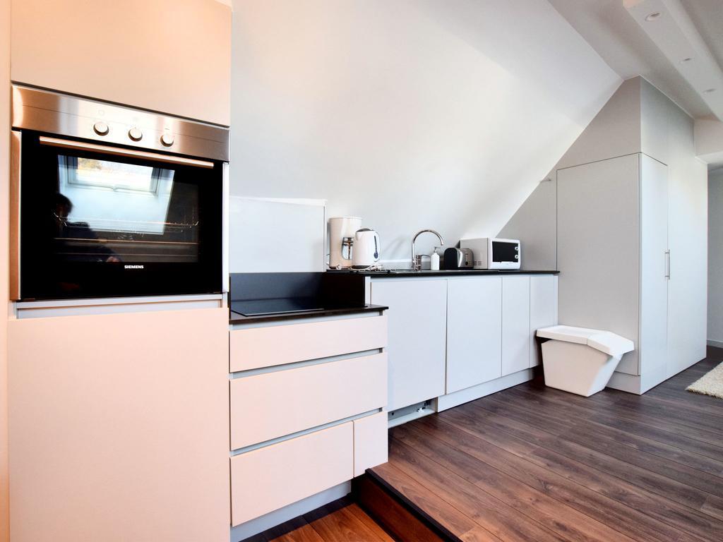 Modern And Cozy Studio In A Former Coach House Robertville Eksteriør billede